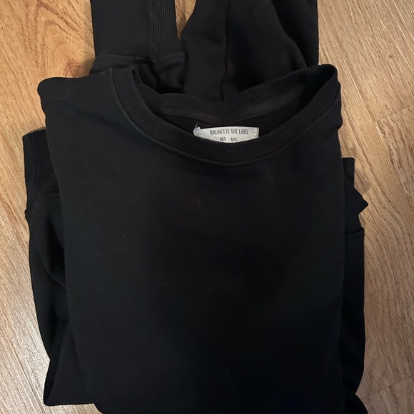 Brunette the Label Black Crewneck - Picture 1 of 4